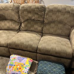 Lazy Boy Couch With Recliners On Both Ends