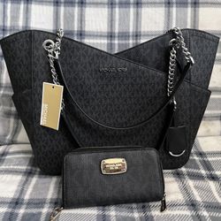 Michael Kohrs Jet Set Signature Tote With Wallet