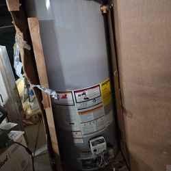 50 GALLON GAS TALL WATER HEATER