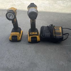 dewalt impact and A Lamp Two Batteries Charger