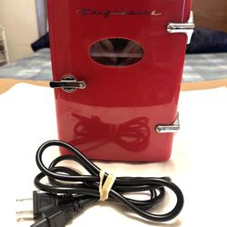 Frigidaire Mini Fridge