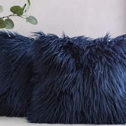 Phantoscope Pack of 2 Faux Fur Solid Throw Decorative Pillow Cover Cushion Covers Luxury Soft Decorative Pillowcase Fuzzy Pillow Covers for Bed/Couch,