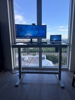 Glass Top Standing/sitting Desk with Metal Frame