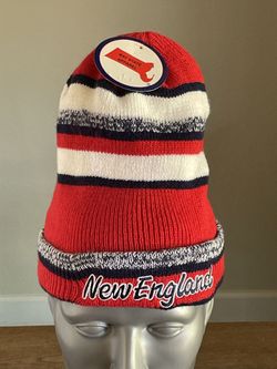 New England Patriots Vintage Style Beanie NWT