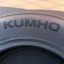 4 Llantas 205 65 R16 Kumho Solus 