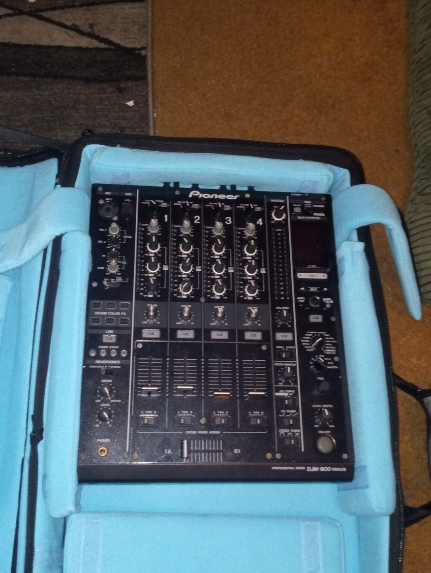 Pioneer DJM 900 Nexus 