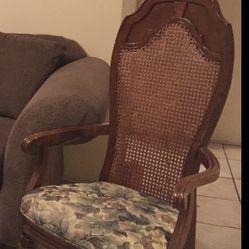 Set 4  Chairs