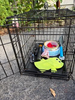 Small Black Wire Dog Crate with Accessories
