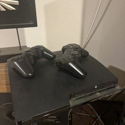 PS3 W/ Games (Check Disc)