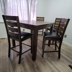 Tall Dinning Room Table