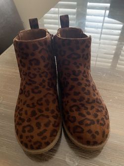 Girl Leopard Booties Size 10
