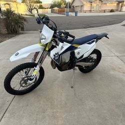 2023 Husqvarna FE501 S Motorcycle Dirt Bike Street