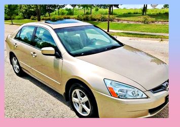 Sedan/2004 Honda Accord - EX 4dr Sedan wLeather