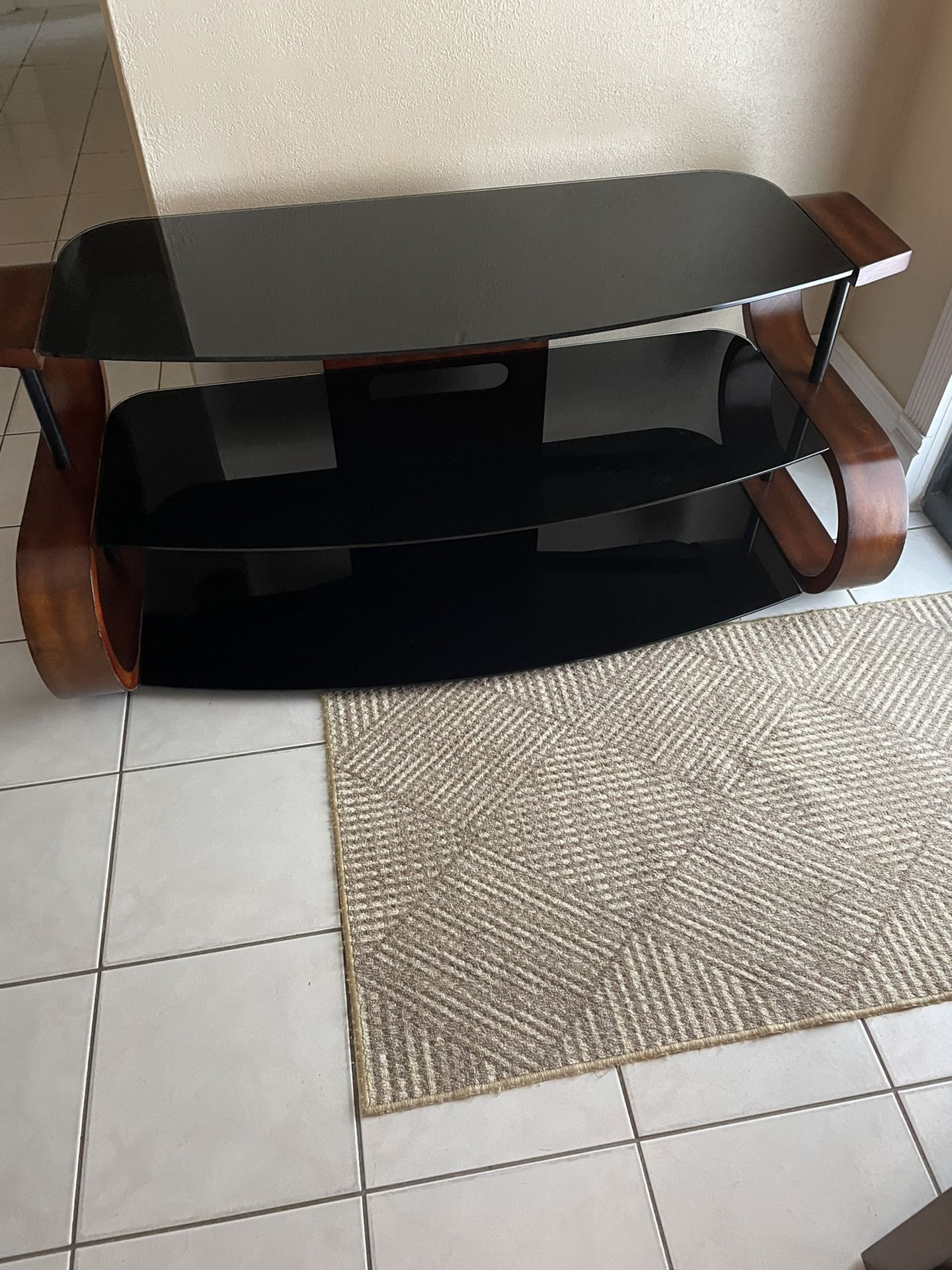 Wood And Glass Table 