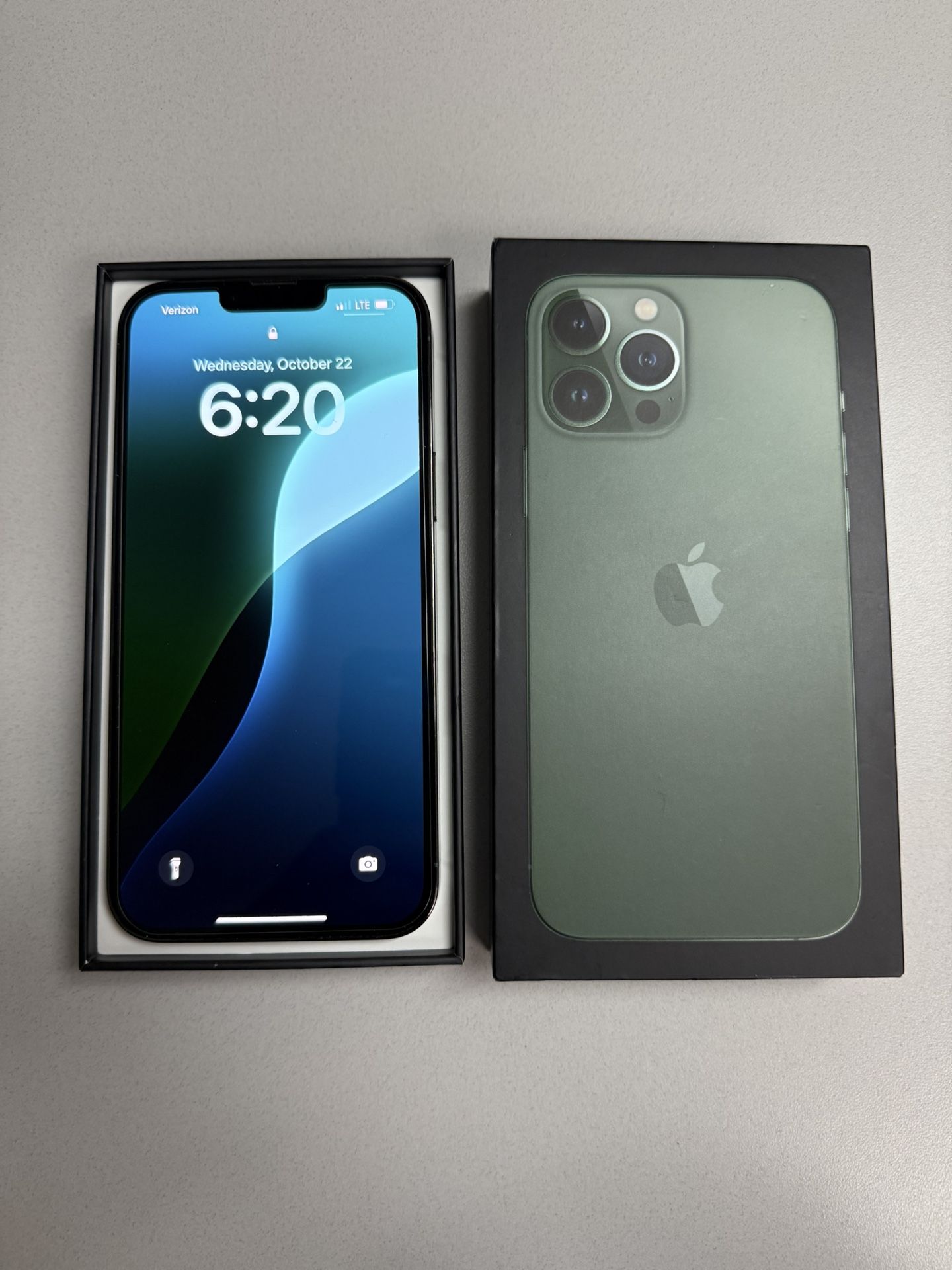 iPhone 13 Pro Max (Unlocked), 256GB, Alpine Green