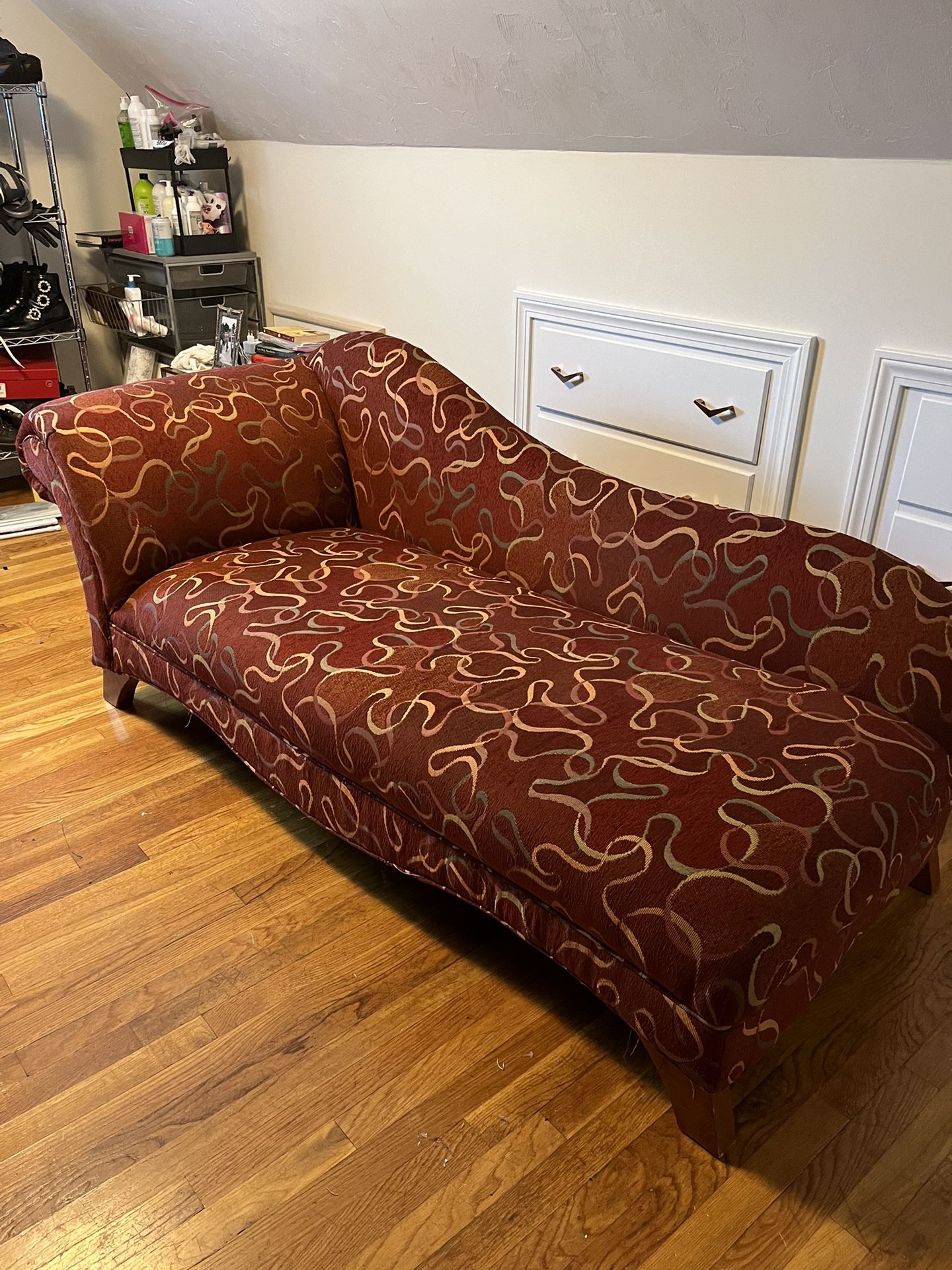 Chaise Lounge