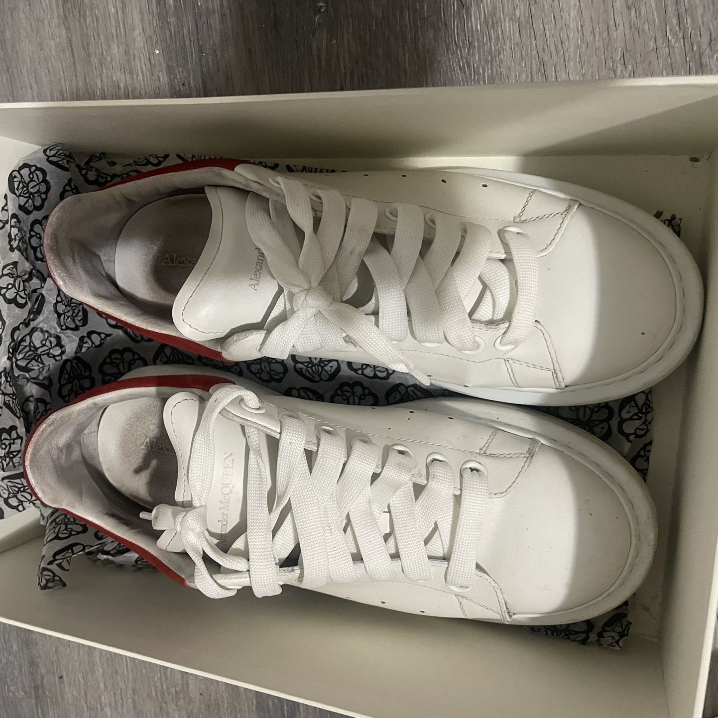 alexander Mcqueens Size 10