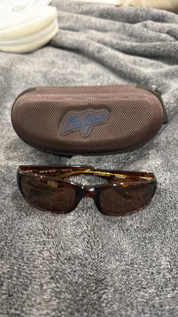 Maui Jim Sunglasses with case