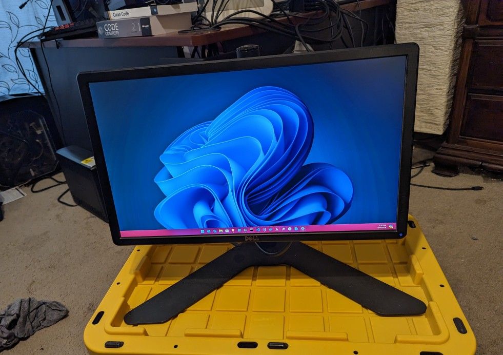 Dell E Series E2414H 24-Inch Screen LED Monitor