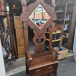 Antique  halltree
