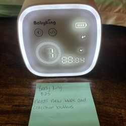 Breast pump, Parts And Milk Storage Bags. 