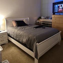 Queen Size Bed