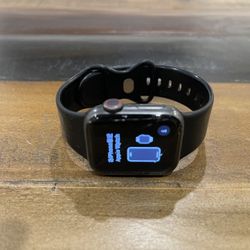 /// APPLE WATCH SE CELLULAR ///