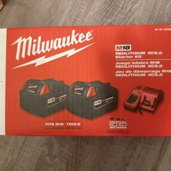  Milwaukee M18 18-Volt Lithium-Ion XC Starter Kit with Two 5.0Ah Batteries and Charger