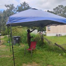 10x10 Canopy Tent Excellent Condition $100 Comes With Rolling Bag Really Be Available