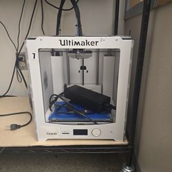 3D Printer Ultimaker 2+