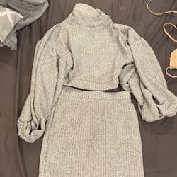 Cozy Skirt And Turtle Neck Crop Top