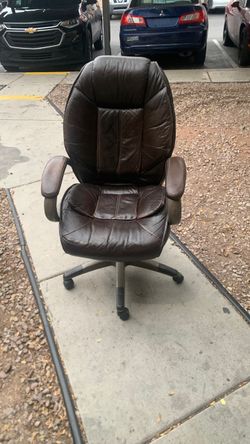 Brown Leather Executive Office Chair