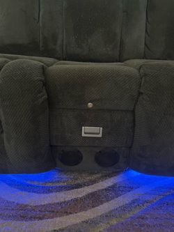 Wall hugger recliner loveseat