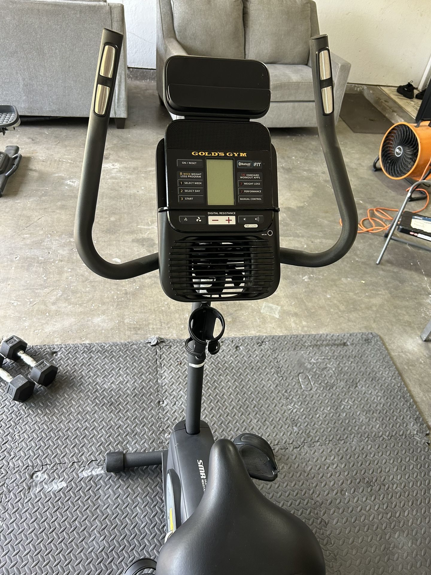 Gold s Gym Cycle Trainer 300 Ci Upright Exercise Bike iFit Compatible for Sale in Arlington TX OfferUp