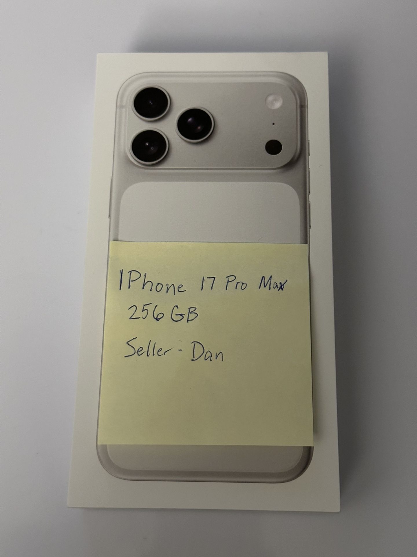New Apple iPhone 17 Pro Max 256GB Silver