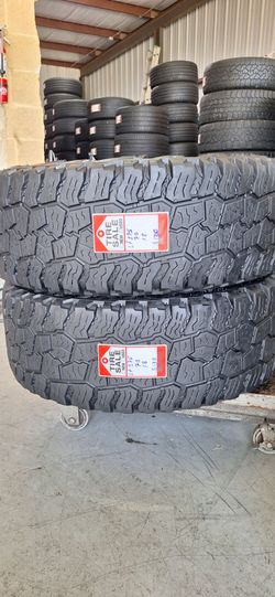 Lt275-70-18 mickey thompson $260 con instalasion y balanceo