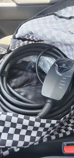 Ev charger adapter rivion tesla