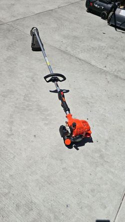 Echo 21.2 cc gas 2-stroke Straight Shaft String Trimmer