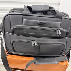 Samsonite Carry-On Duffel Bag (Luggage)