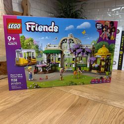 LEGO Plant Cafe & Flower Shop Set #42671-1 NEW SEALED