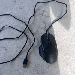 Razor Basilisk V3 Mice