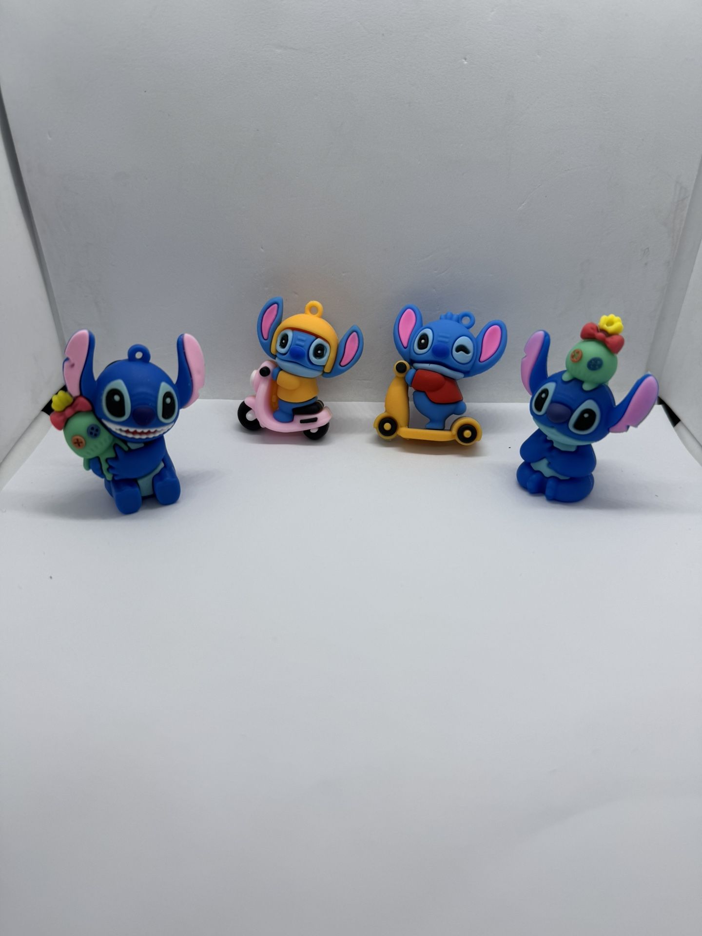 Stich Charms 3D For Croxs Shoes Set 4 PCs 10$