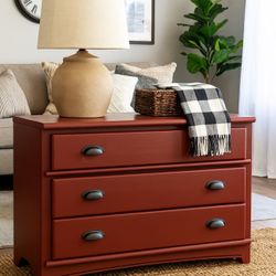 3 Drawer Dresser