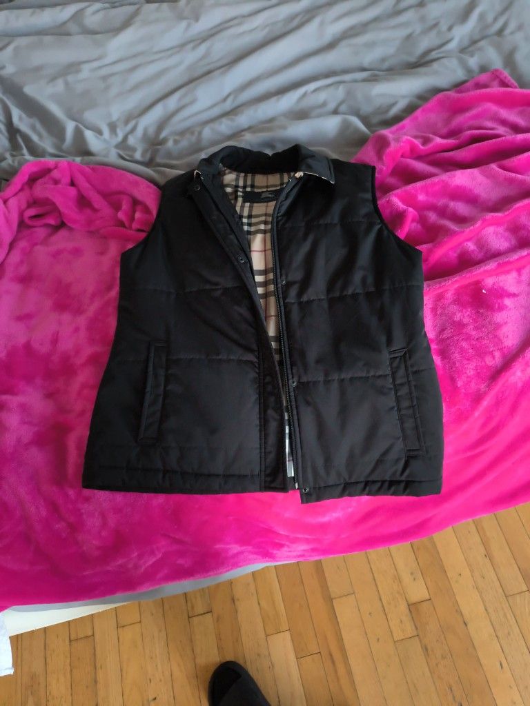Men's Burberry Vest Size Med