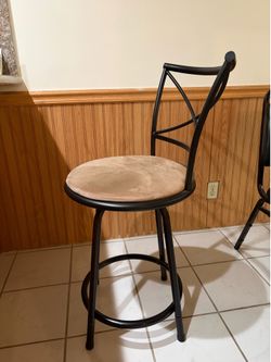 Swivel Bar Stool