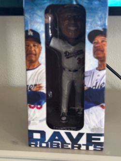 Dave Roberts LA Dodgers Bobblehead in Box