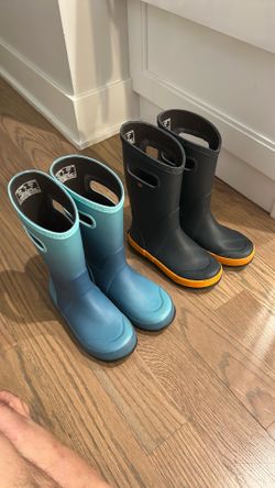 2 sets of BOGS size 2 rain boots