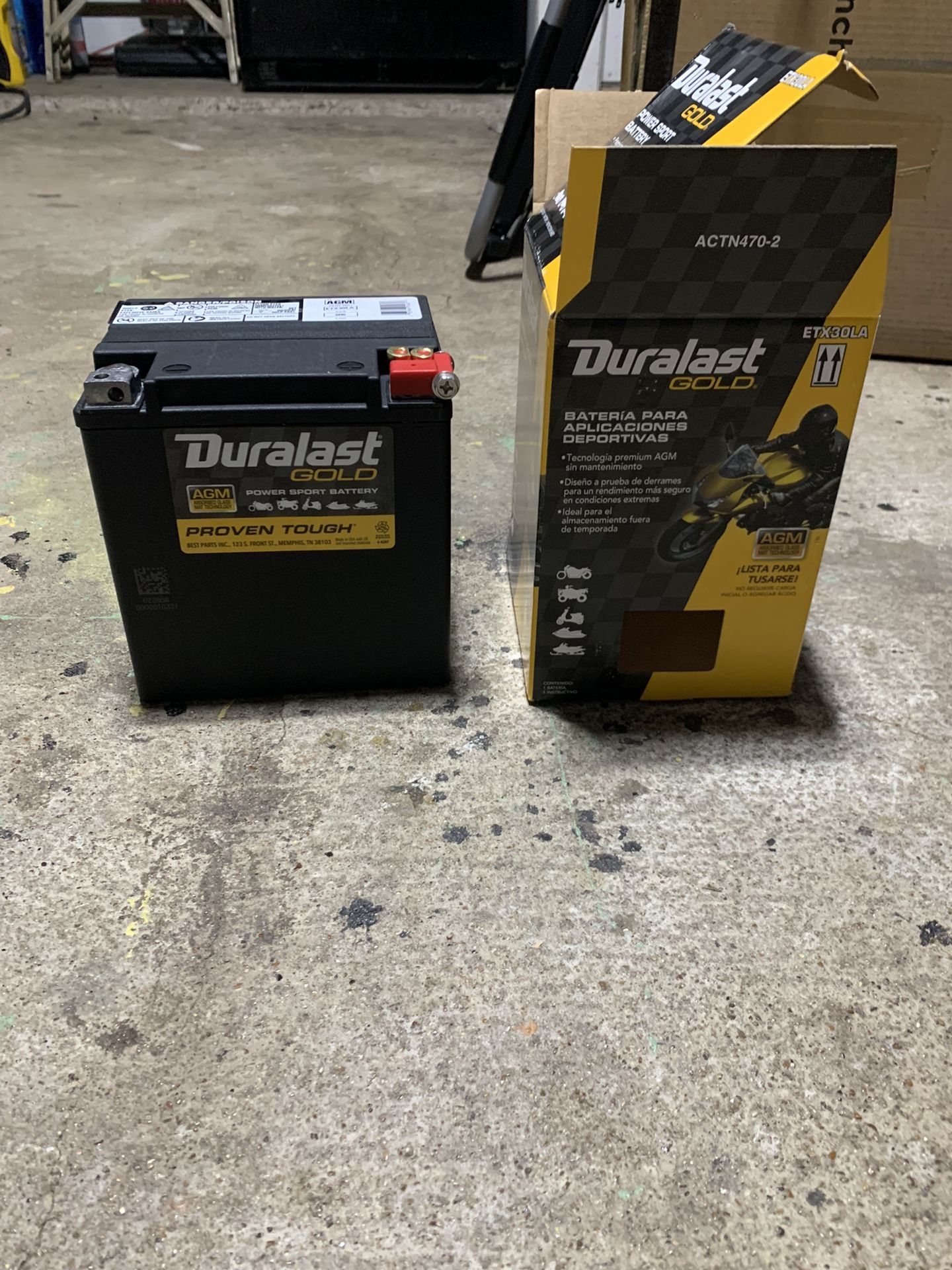 Battery Brand New   For Yetski 4 Welder 