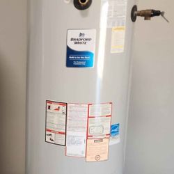 STILL UNDER WARRANTY 100gal Bradford White Commercial Propane Water Heater