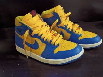 Women's Air Jordan High Reverse Laney's size 8